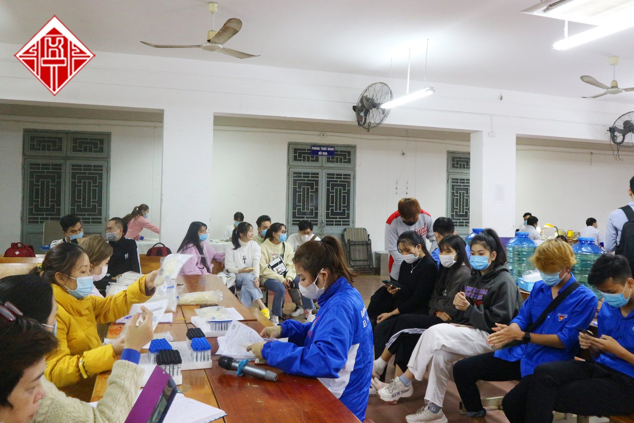 Sinh viên Đại học Kiến trúc Đà Nẵng lan tỏa tinh thần sống đẹp, sống có ích qua "Ngày hội hiến máu tình nguyện"